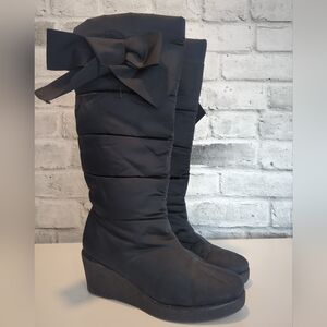 Kate Spade Quilted Bow Wedge Winter Boots – Women’s Size 8.5